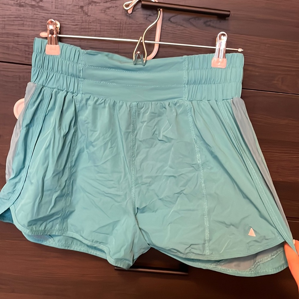 Vitality/Balance Athletica Breeze Short